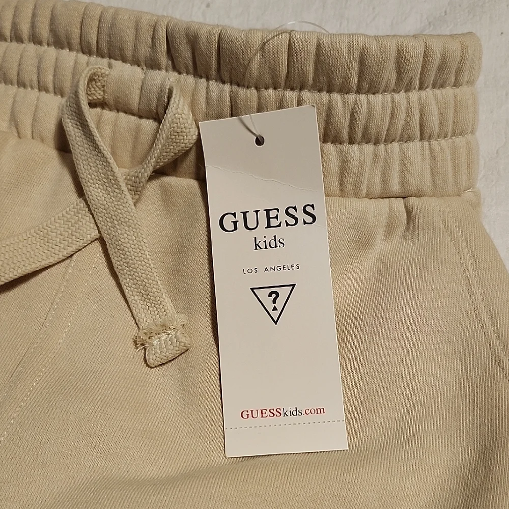 Guess Kids Tan Logo Shorts - Picture 3 of 4